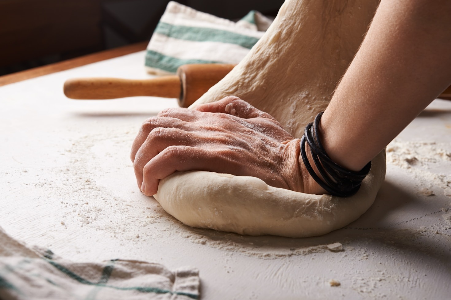 Traditionella svenska bakverk med en modern twist